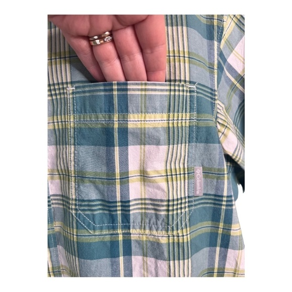 COLUMBIA Green Plaid Trail Short Sleeve Casual Button Front Shirt Size M NEW - Picture 9 of 13